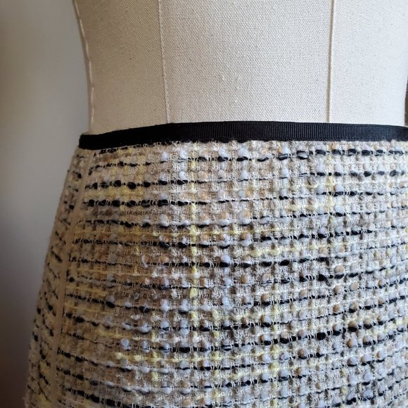 Etcetera Boucle knee length work or office skirt - Picture 2 of 15